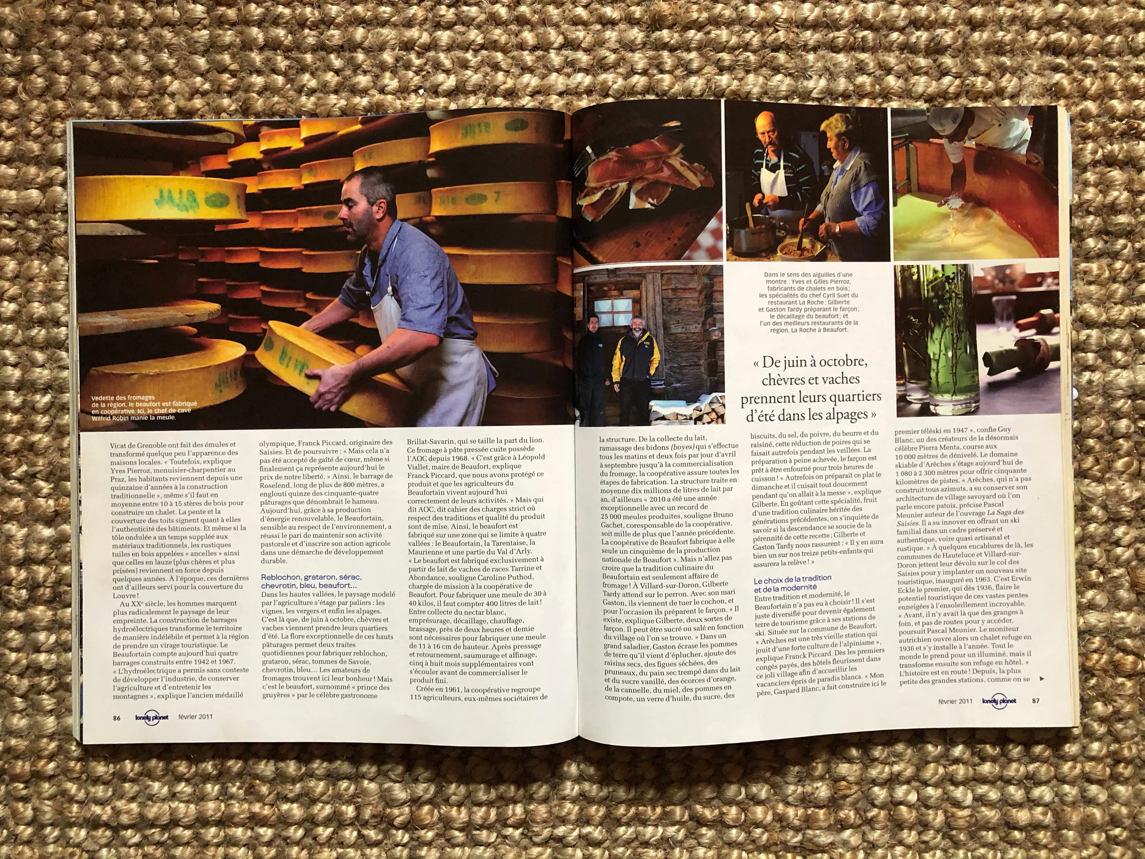 Agence EHCO ? LONELY PLANET MAGAZINE #10 (Février 2011)